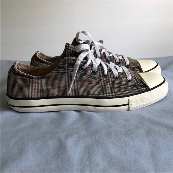 converse burberry converse burberry